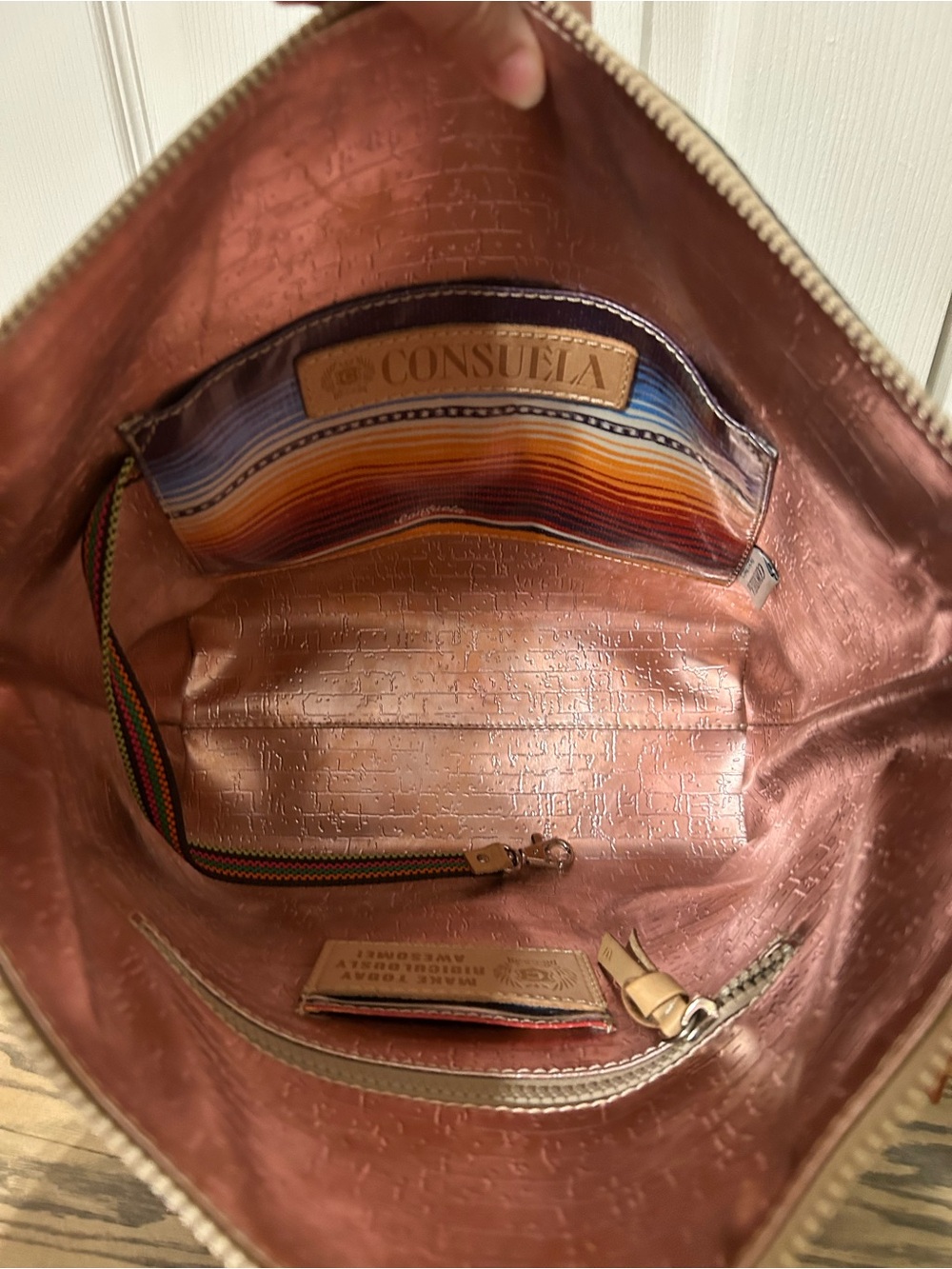 Consuela the rattler crossbody bag - Picture 5 of 9